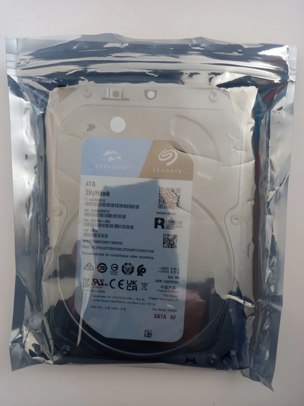 ST4000VX016 Seagate Skyhawk 4TB SATA hard drive /Slightly Used-Good/100% health - Image 3