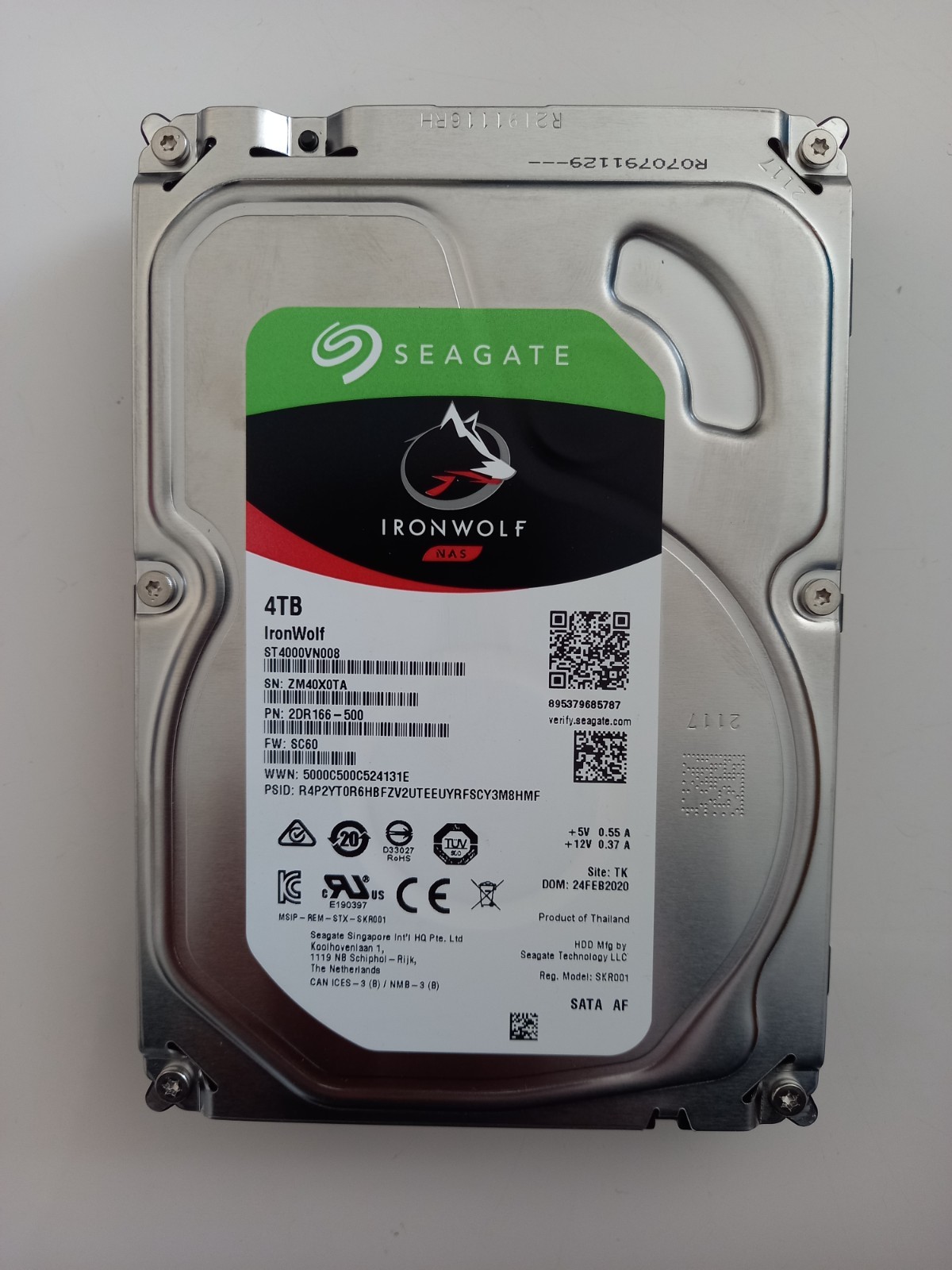 Seagate IronWolf 4TB NAS 3.5" SATA HDD ST4000VN008/Used-Good/100% health - Image 15